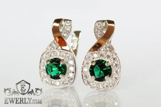 Женские серебряные серёжки с зелёными камнями, фото