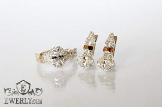 Набор: серёжки и кольцо из серебра с золотом и белыми камнями, фото