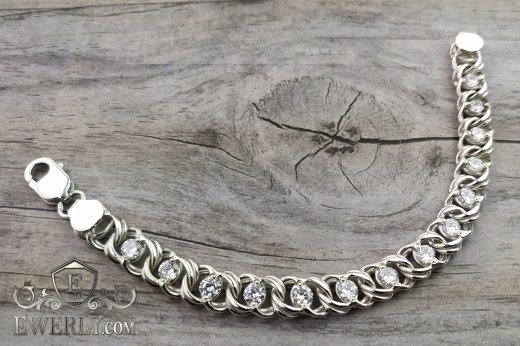 Арабский бисмарк - браслет из серебра с белыми камнями, фото