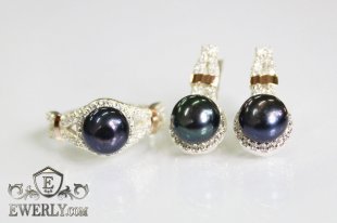 Комплект для женщин из серёжек и кольца с чёрным жемчугом, фото