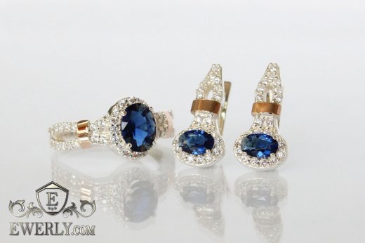 Набор: серёжки и кольцо из серебра с золотом и синими камнями, фото