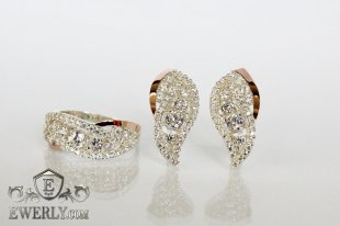 Жіночий набір: сережки і кільце зі срібла з білими каменями, фото