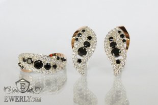 Жіночий набір: сережки і кільце зі срібла з чорними каменями, фото