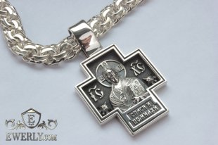 Крест с обликом Иисуса Христоса, фото