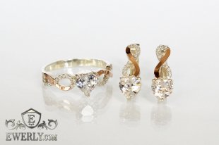 Срібні сережки і кільце з серцем (камінь білого кольору), фото