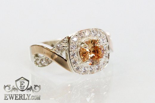 Кольцо из серебра с фианитом (цвет - шампань), фото